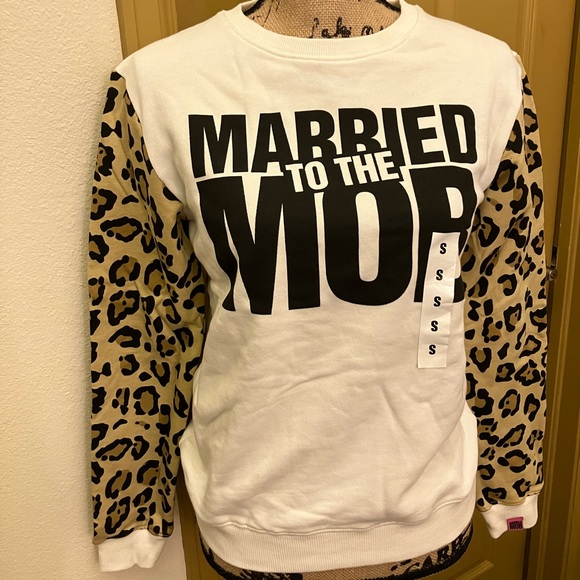 MTTM married to the mob rare sweatshirt NWT cheetah crew neck small street wear - Picture 2 of 5